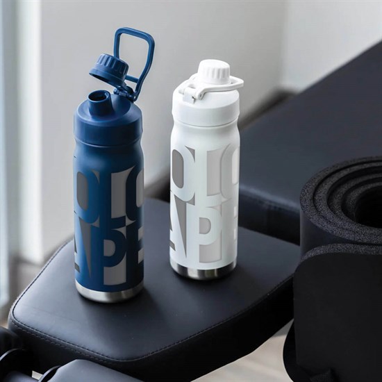 20 oz Vacuum Insulated Patriot Bottle - Engraved