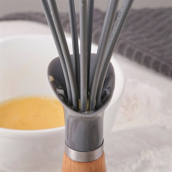 Galley Beechwood Whisk