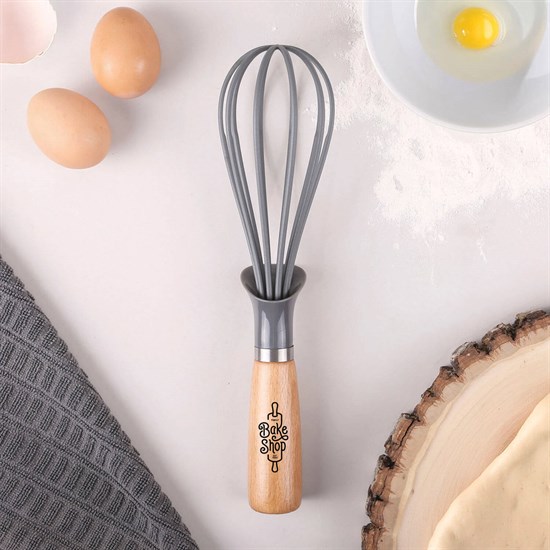 Galley Beechwood Whisk