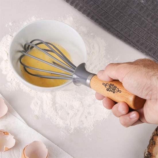 Galley Beechwood Whisk