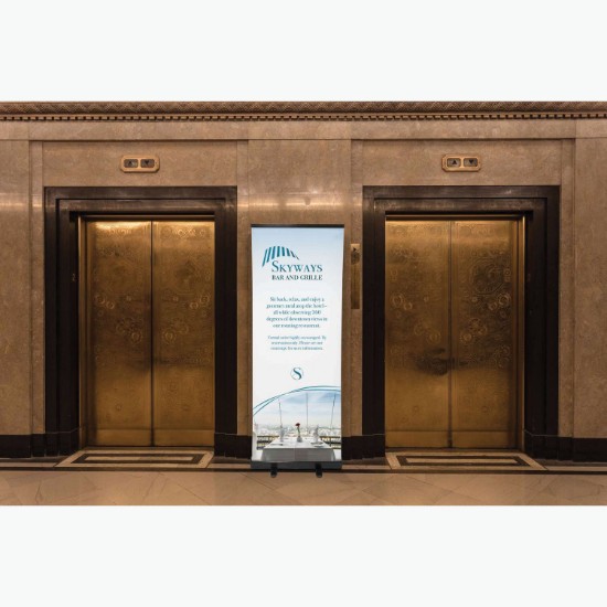 31.5 FeatherLite Economy Retractor Banner