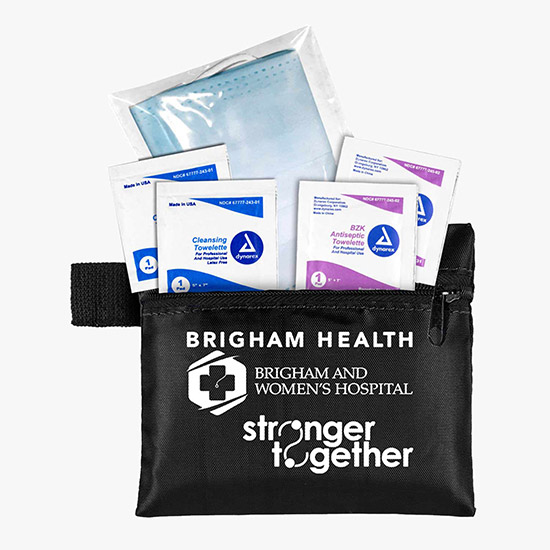 Protective Face Mask & Antiseptic Wipes Pack