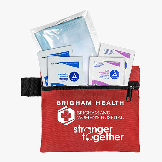 Protective Face Mask & Antiseptic Wipes Pack