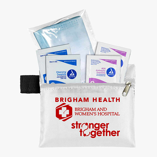 Protective Face Mask & Antiseptic Wipes Pack