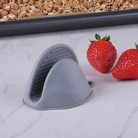 Lil Pinch Silicone Oven Mitt - 24-Hour Production