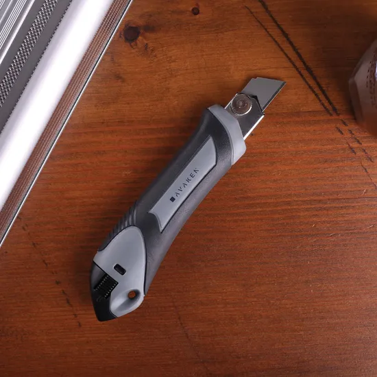 Slidepro Locking Utility Knife