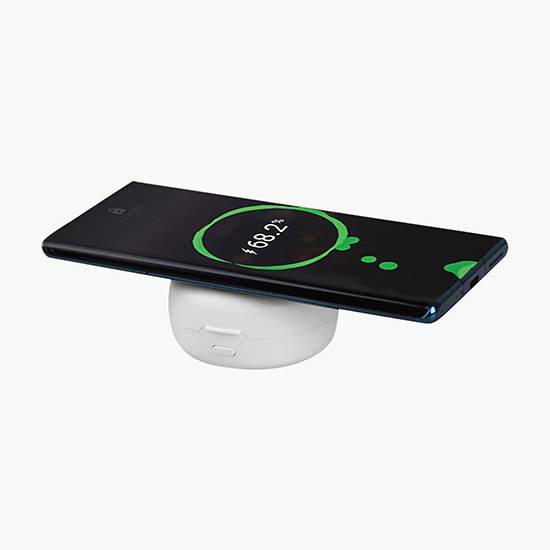 Harmony Wireless Earbuds & Charging Pad