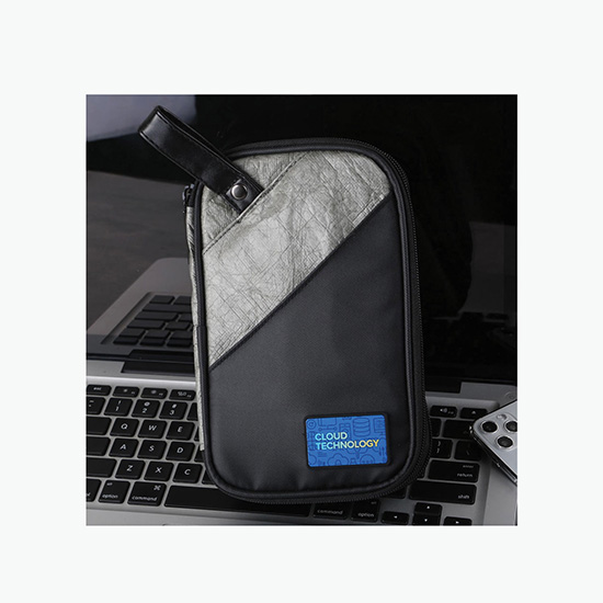 Pixl Tech Organizer