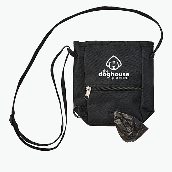3-in-1 Pet Treat Carrier with Disposable Bags